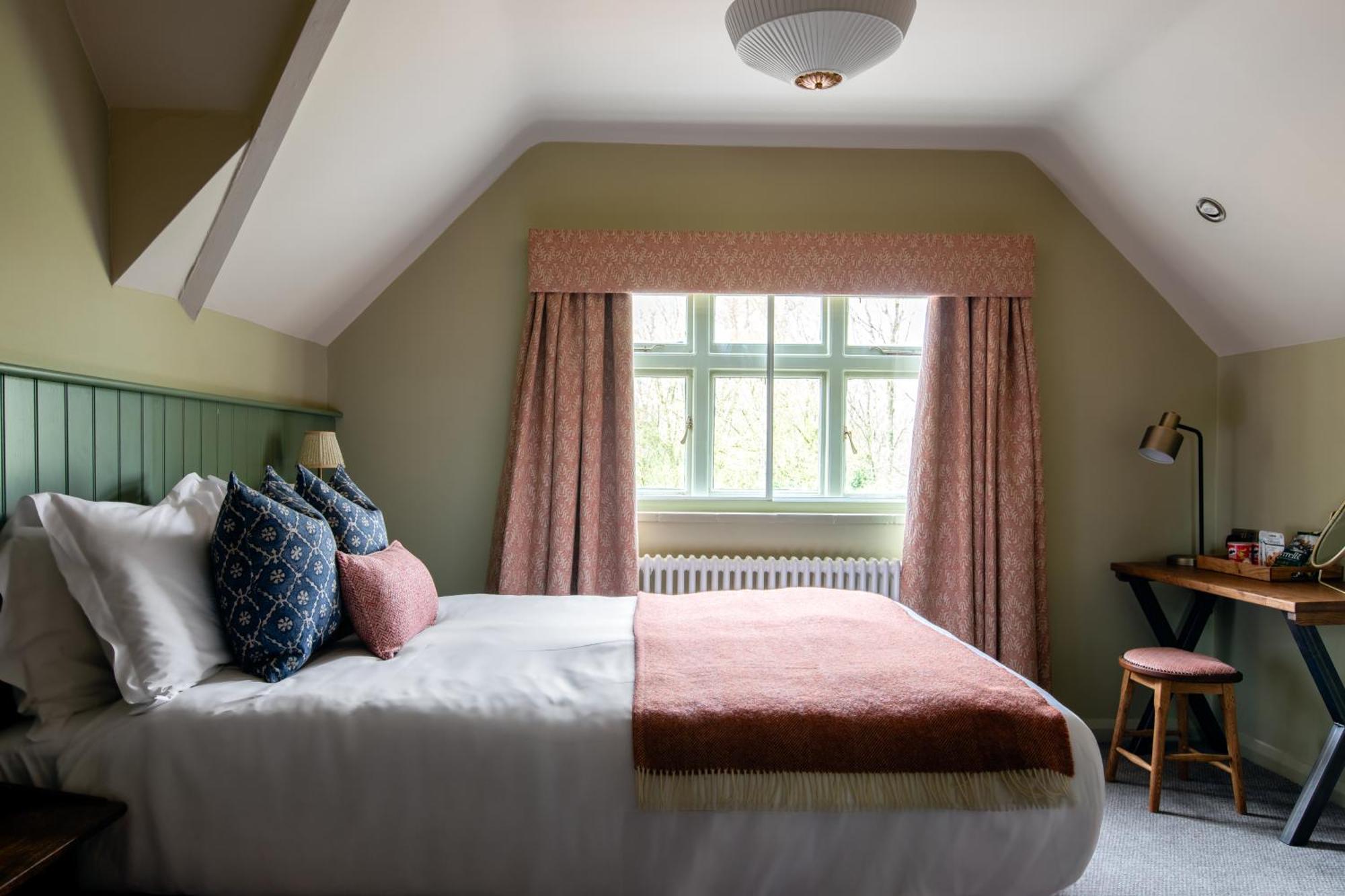 The Carnarvon Arms Hotell Newbury  Eksteriør bilde