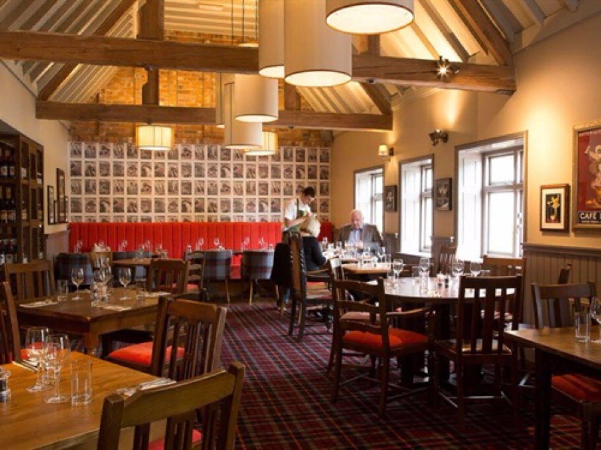 The Carnarvon Arms Hotell Newbury  Eksteriør bilde